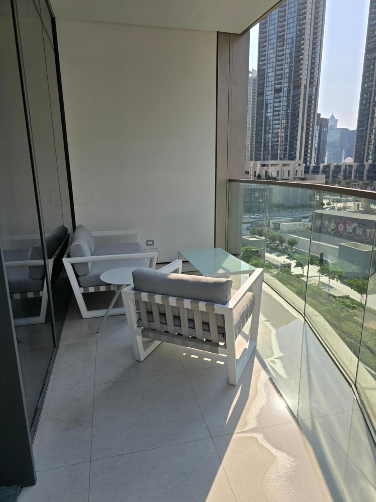 Grande 303 - 2-bedroom Luxury With Burj Khalifa And Opera Views Dubaï