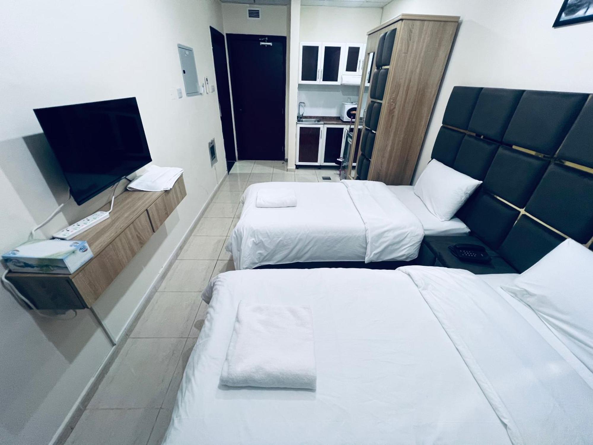 Landtech - Baniyas Square Hotel Dubái
