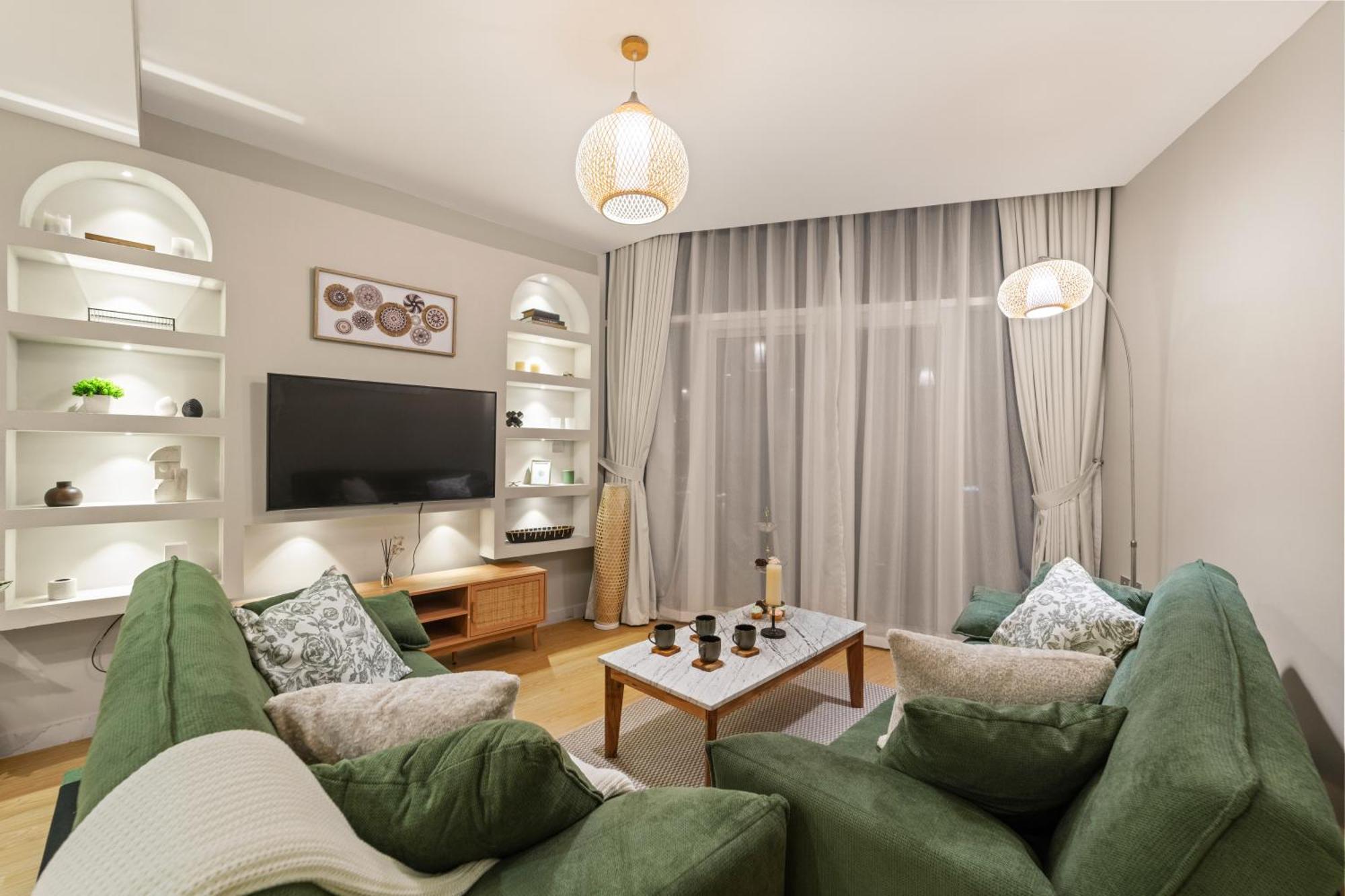 Apartamento Luxurious 1br With Canal & Burj Khalifa View! Dubái