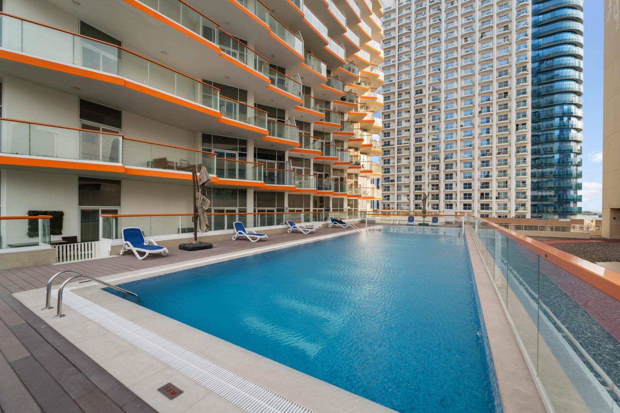 Luxurious 1br With Canal & Burj Khalifa View! Apartamento