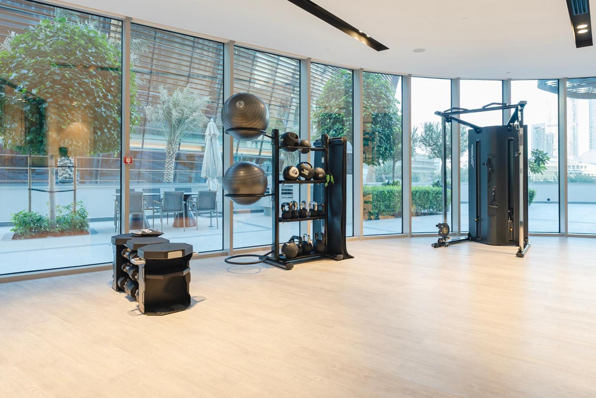Apartemen Downtown Luxury - Elegant 1-bedroom - 5 Minutes Walk To Mall Dubai