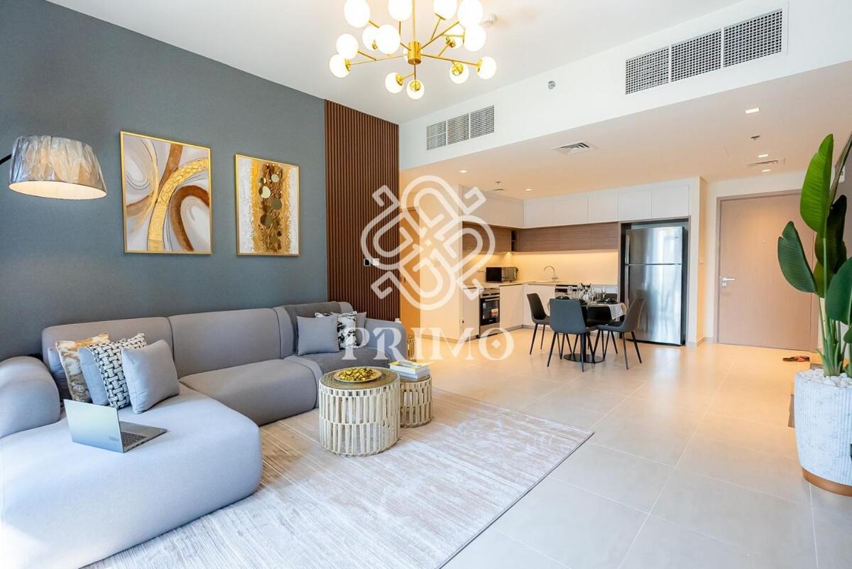 Appartement Sleek And Stylish 2-bedroom In Creek Edge Tower 2 Dubaï