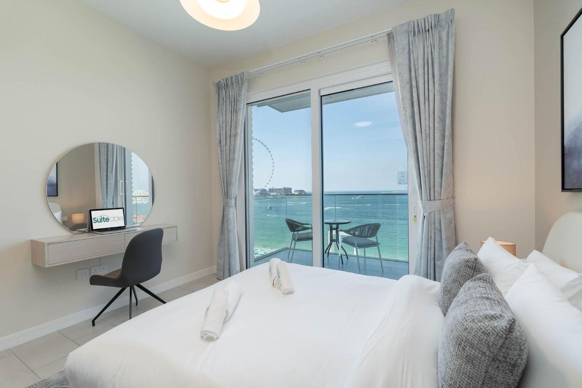 Beautiful 2 Bedroom Sea Views At La Vie Jbr Appartement Dubaï