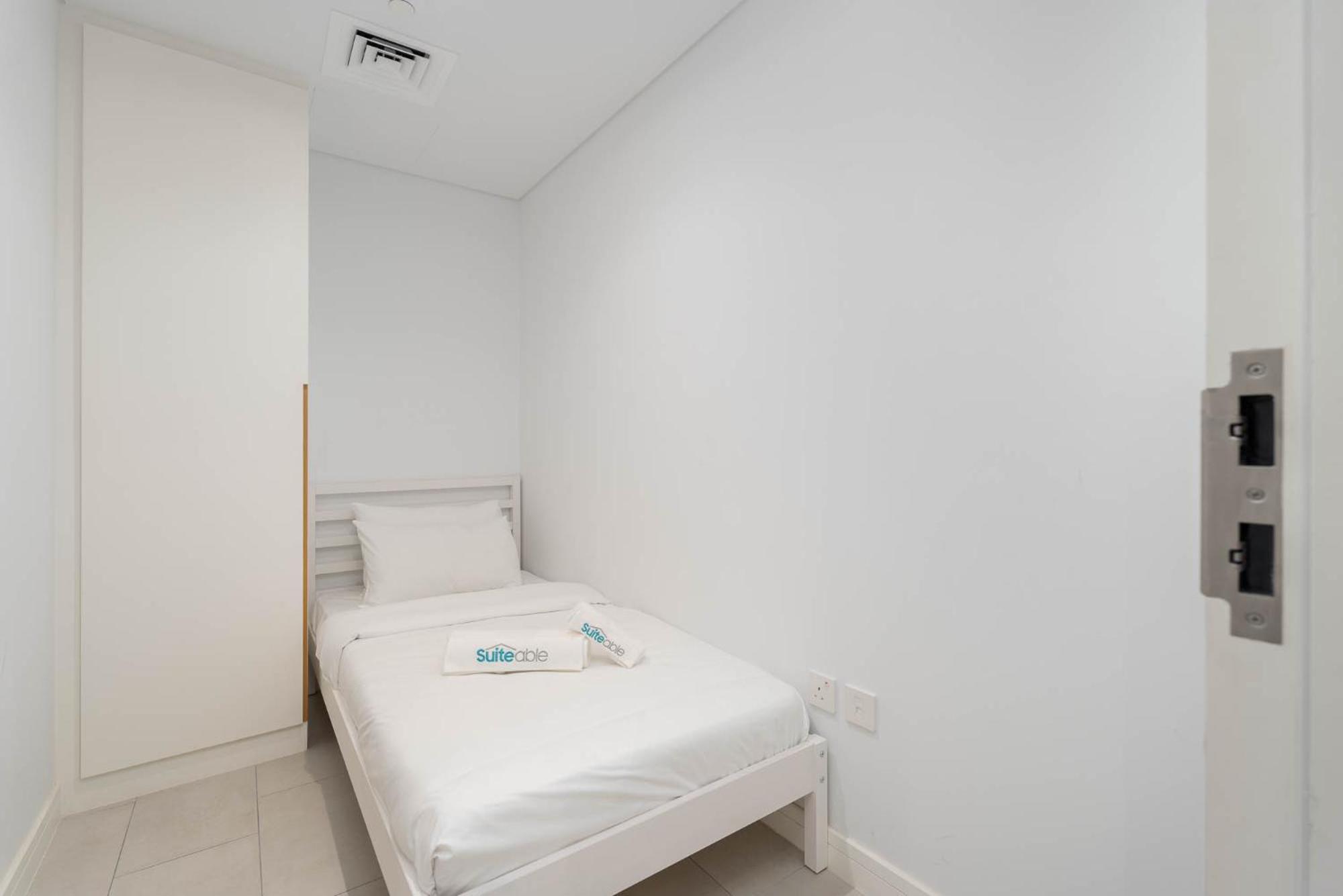 Beautiful 2 Bedroom Sea Views At La Vie Jbr * Dubaï
