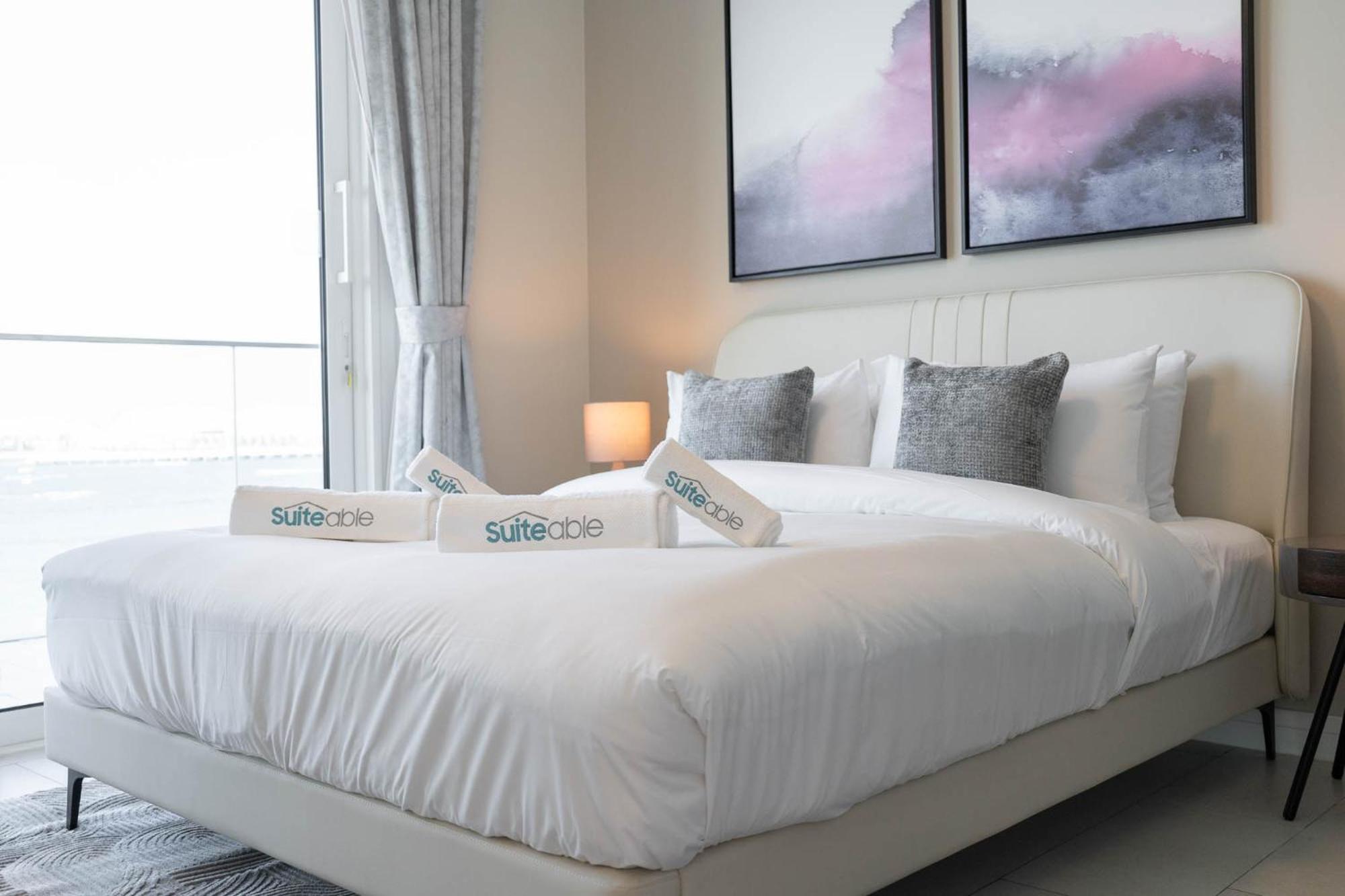 Beautiful 2 Bedroom Sea Views At La Vie Jbr Dubaï