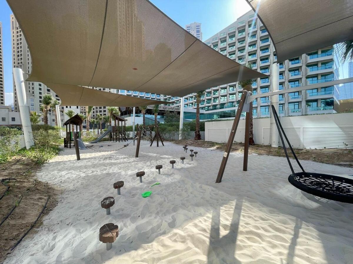 Beautiful 2 Bedroom Sea Views At La Vie Jbr Appartement Dubaï