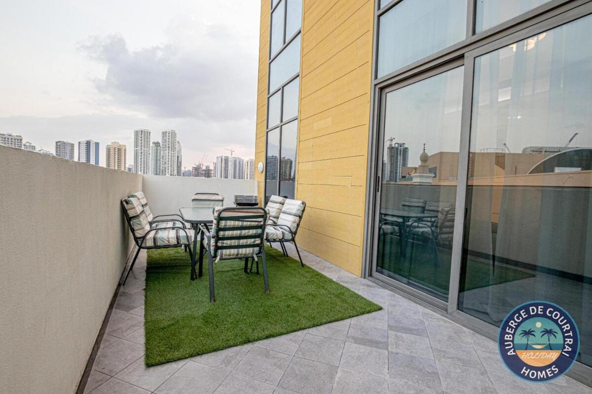 2br Duplex Stunning Views,near Circle Mall & Park * Dubaï