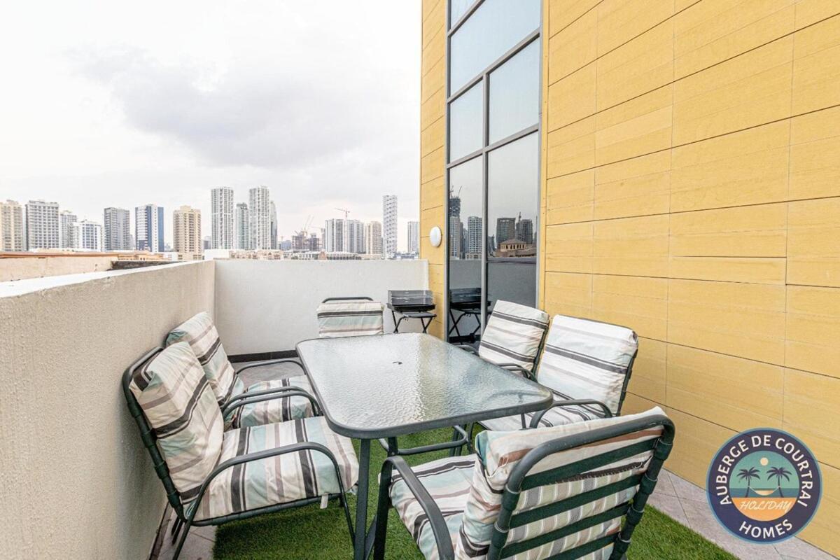 Appartement 2br Duplex Stunning Views,near Circle Mall & Park *