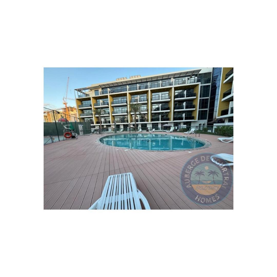 2br Duplex Stunning Views,near Circle Mall & Park Dubaï