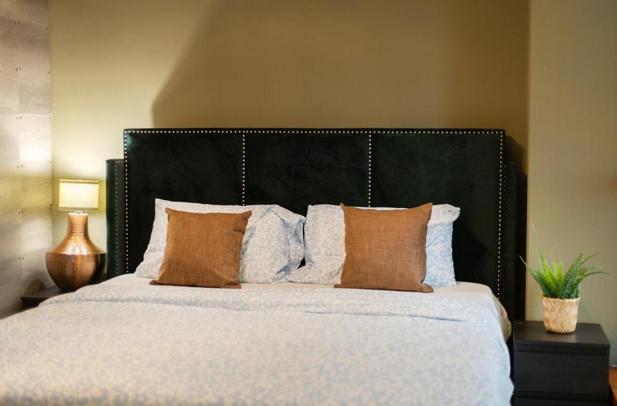 Luxurious 4br In Jbr 5 Mins Walk To & Tram Appartement Dubaï