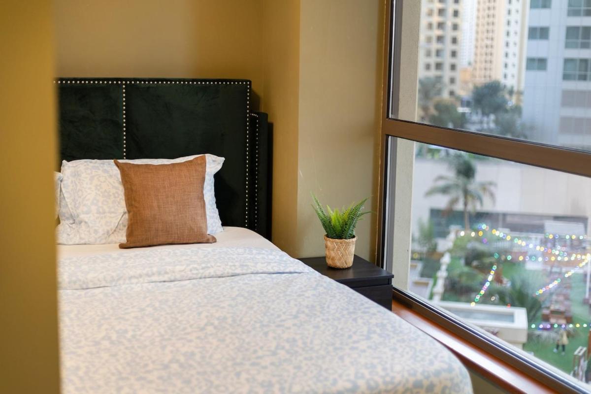 Luxurious 4br In Jbr 5 Mins Walk To & Tram Dubaï