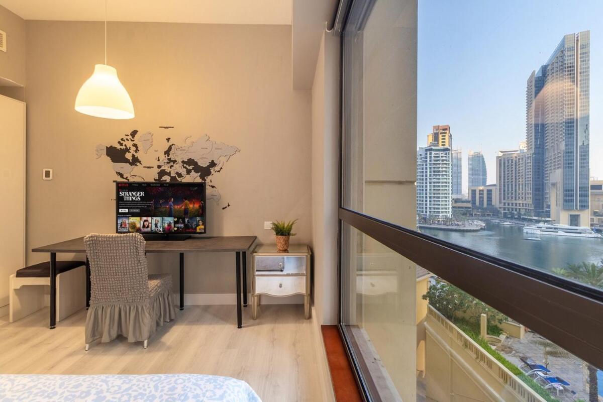 Appartement Luxurious 4br In Jbr 5 Mins Walk To & Tram
