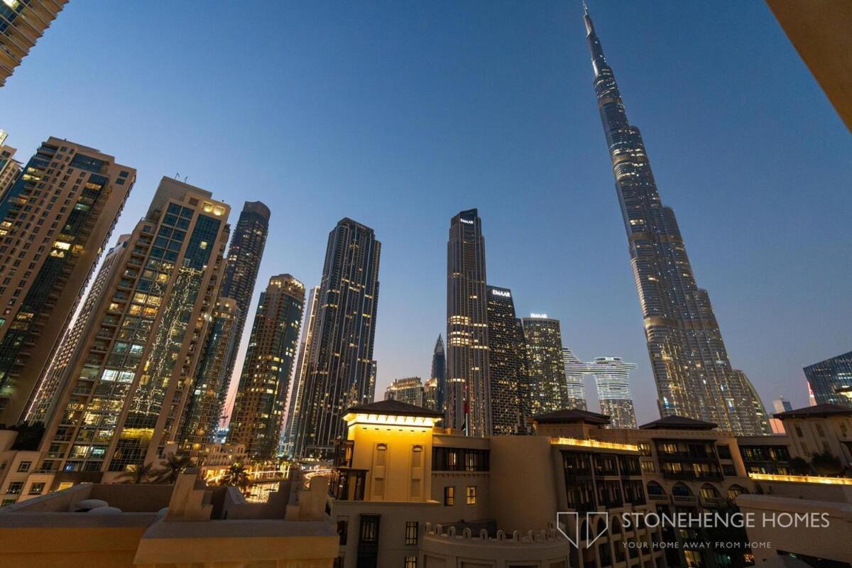 Lux 1 Bedroom Apartment Steps Away From Burj Khalifa & Dubai Mall