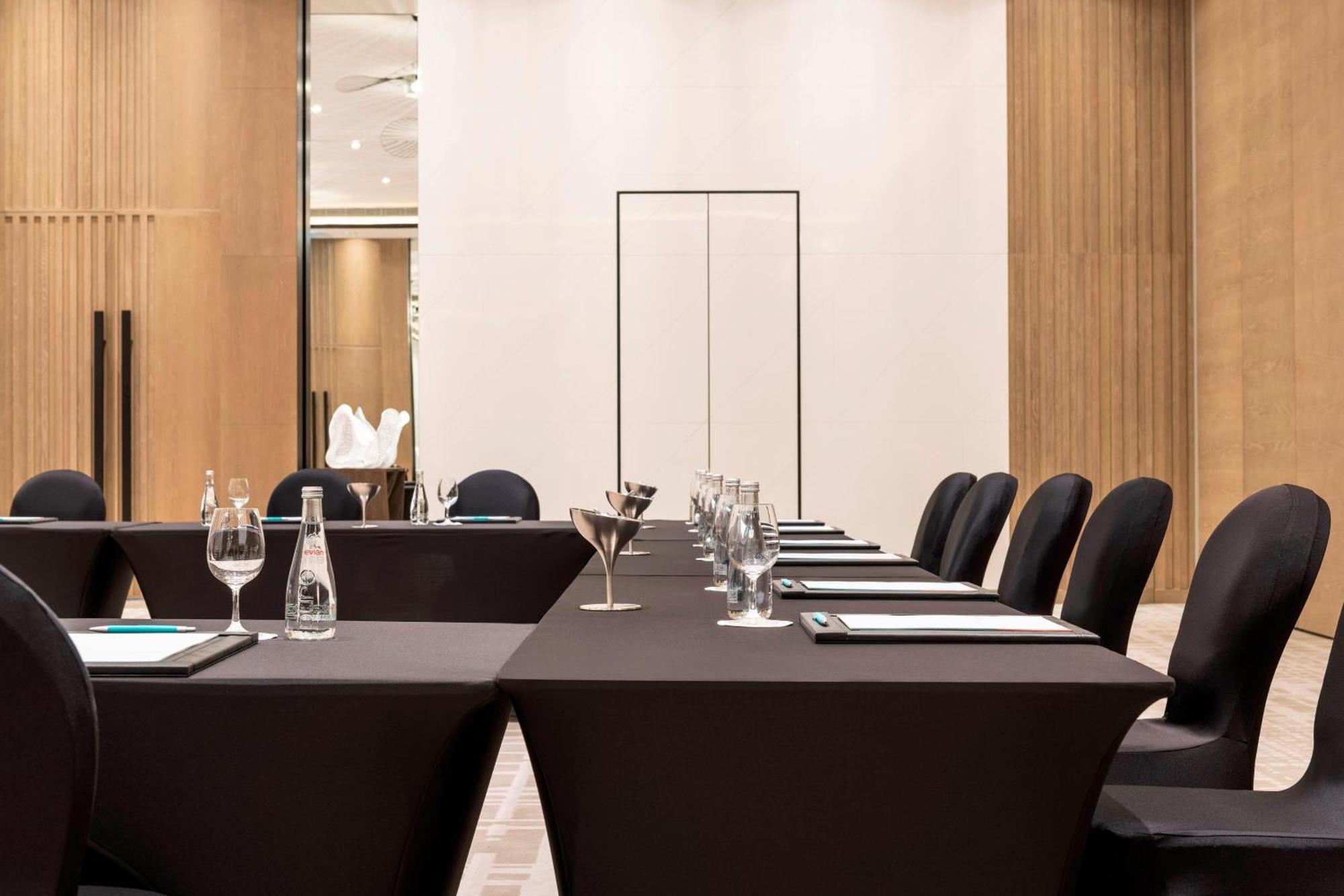 Resort Le Royal Meridien & 5*