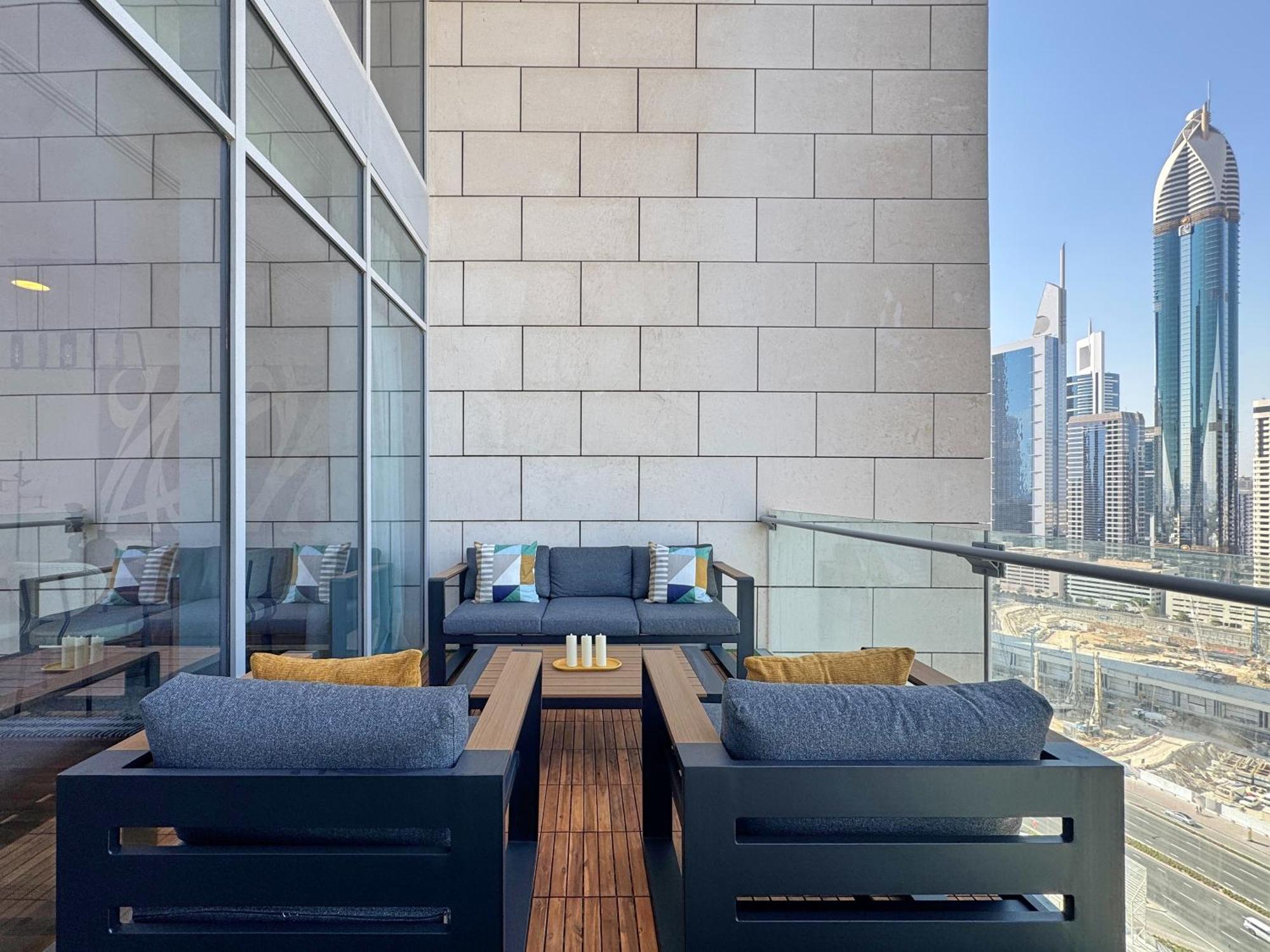 Luxurious 2br Duplex In Prestigious Difc Appartement Dubaï