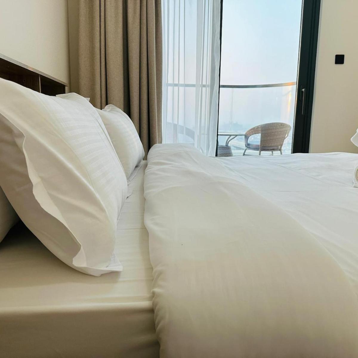 Appartement Amakin Beachfront Palm Jumeirah Marina Vista 2 Dubai