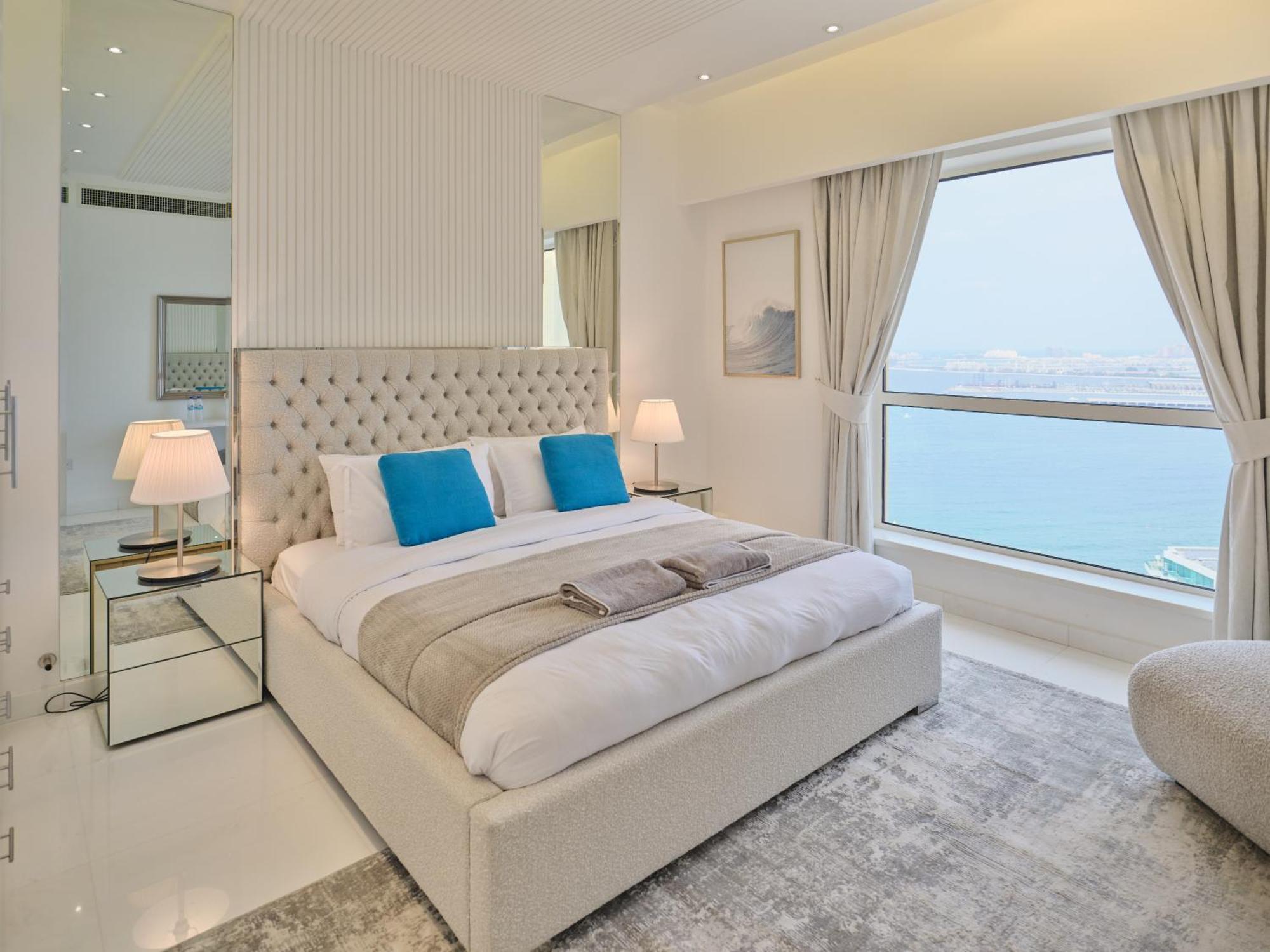 Jbr Beachfront Luxe Sea Facing Appartamento