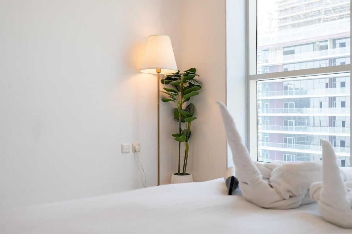 Appartement Comfy 1-bedroom Perfect For 4 In Jlt Dubaï