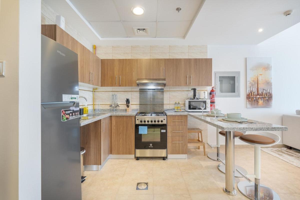 Comfy 1-bedroom Perfect For 4 In Jlt Appartement