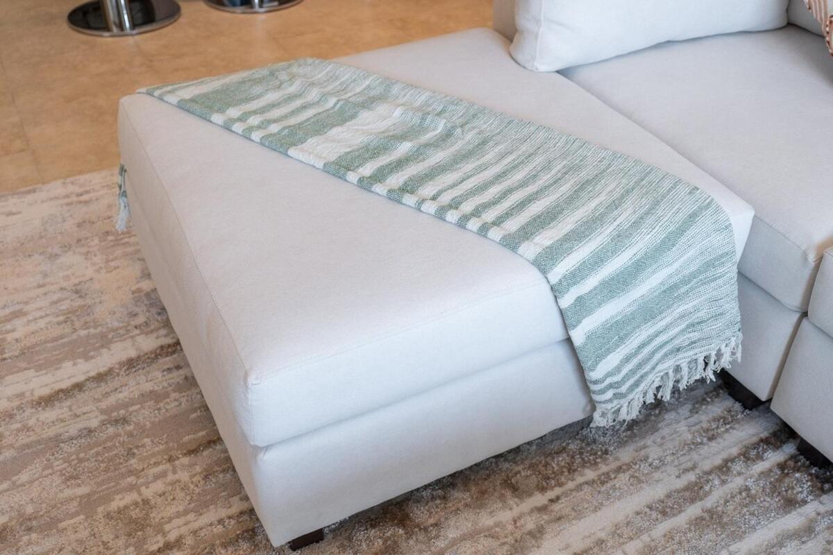 Comfy 1-bedroom Perfect For 4 In Jlt * Dubaï