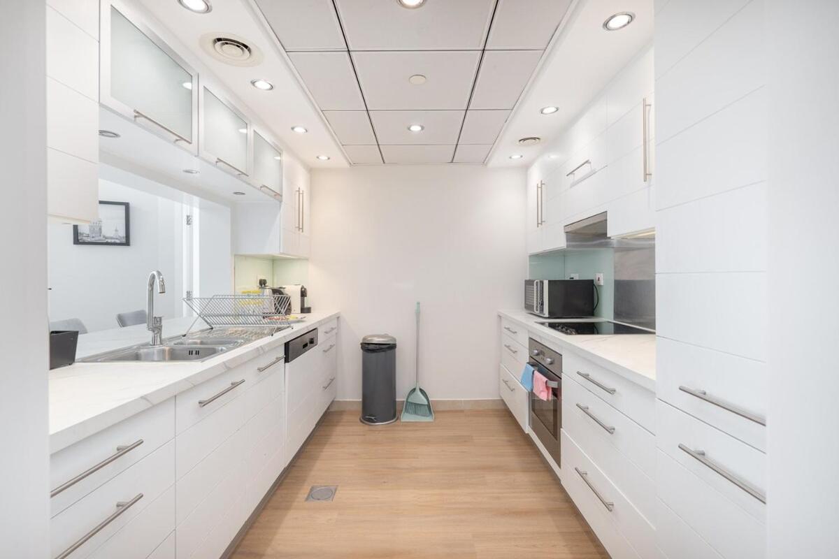 Apartamento Elegant 2-bedroom With Balcony At Burj Views In Downtown