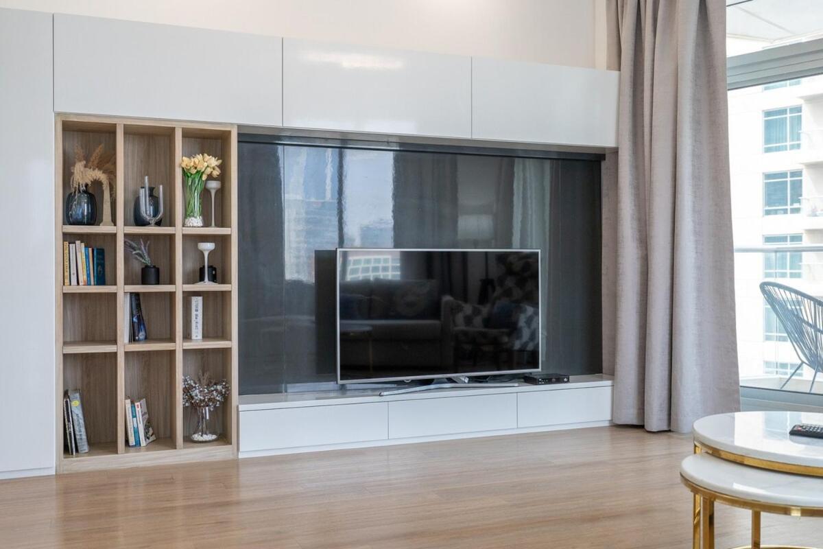 Apartamento Elegant 2-bedroom With Balcony At Burj Views In Downtown *