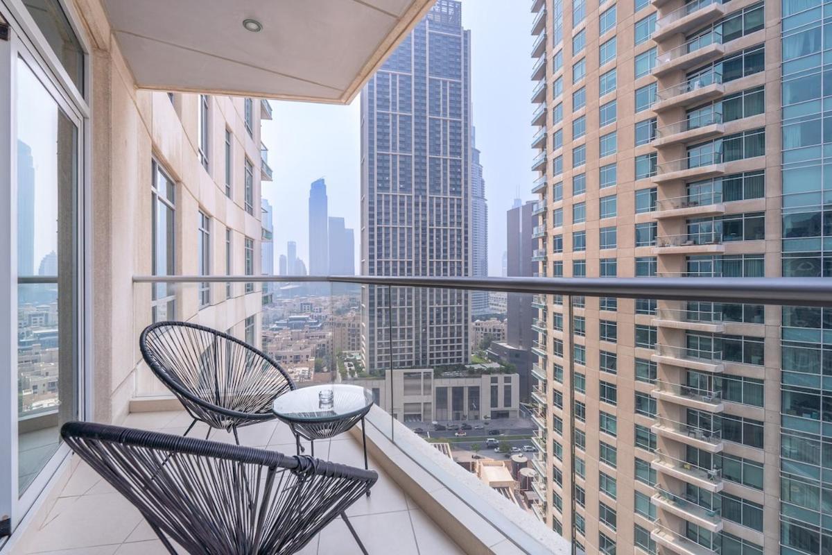 Elegant 2-bedroom With Balcony At Burj Views In Downtown Apartamento *