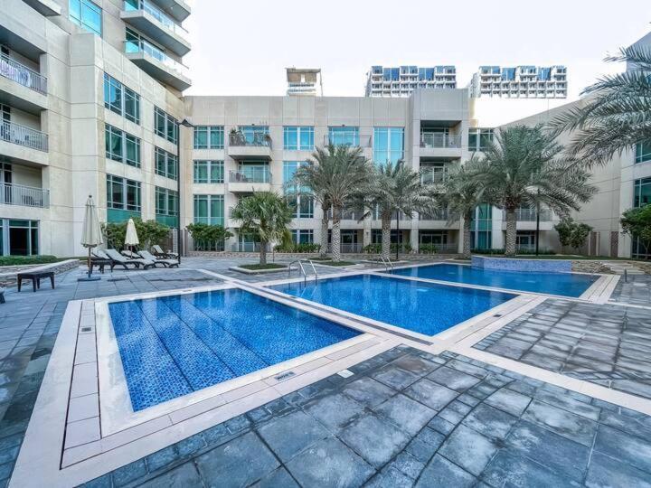 Elegant 2-bedroom With Balcony At Burj Views In Downtown Apartamento