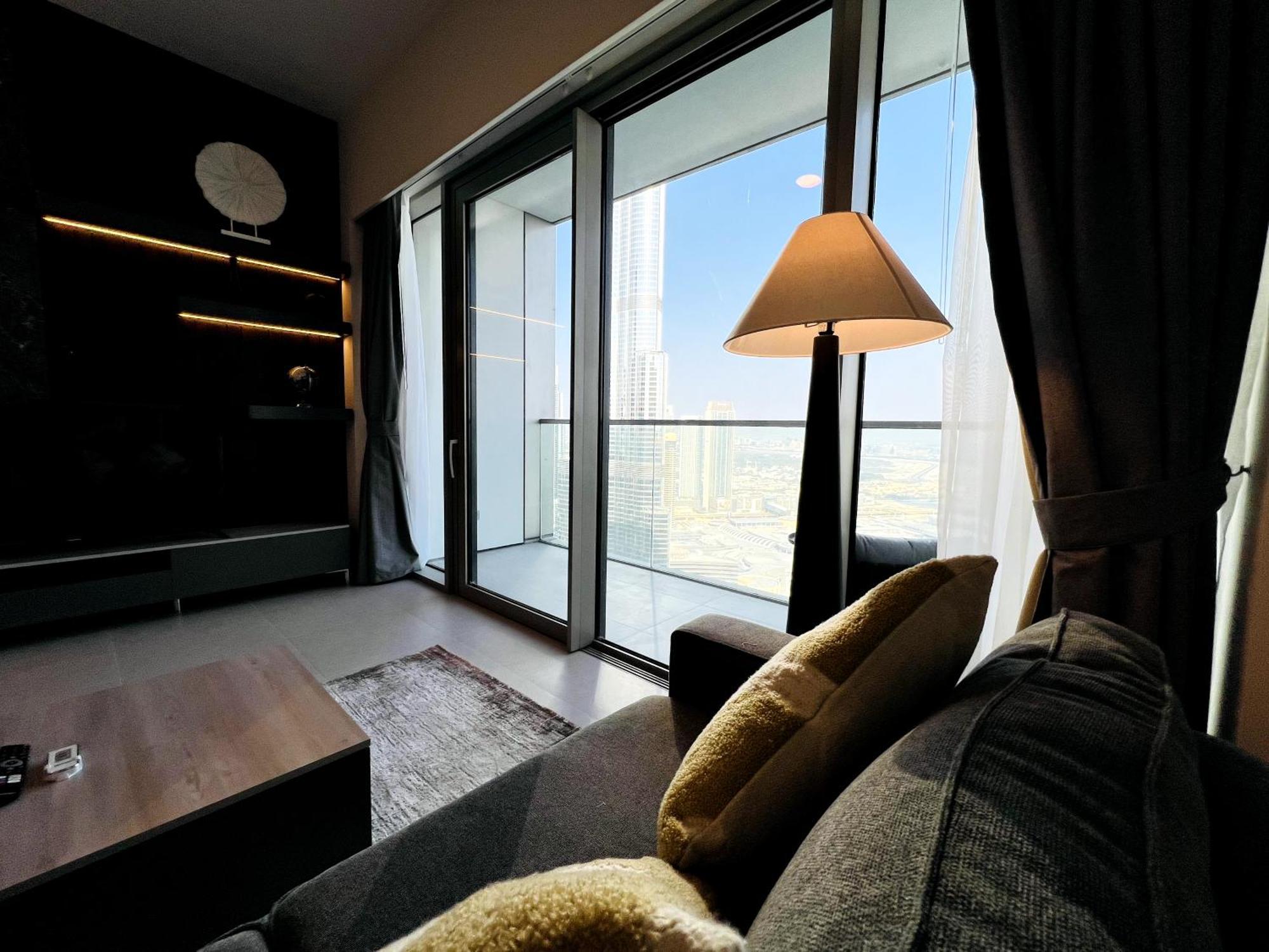 Cozy 2br Burj Khalifa & Fountain Views