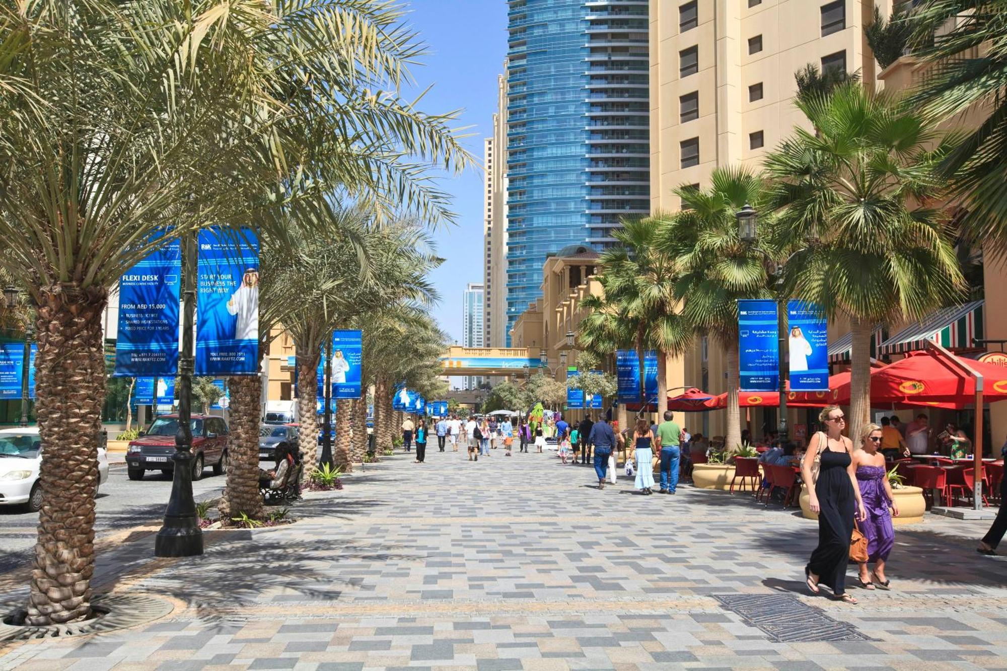 Lägenhet Spacious 4 Bedroom In Jbr, 5-min Walk To The Beach, Marina Views