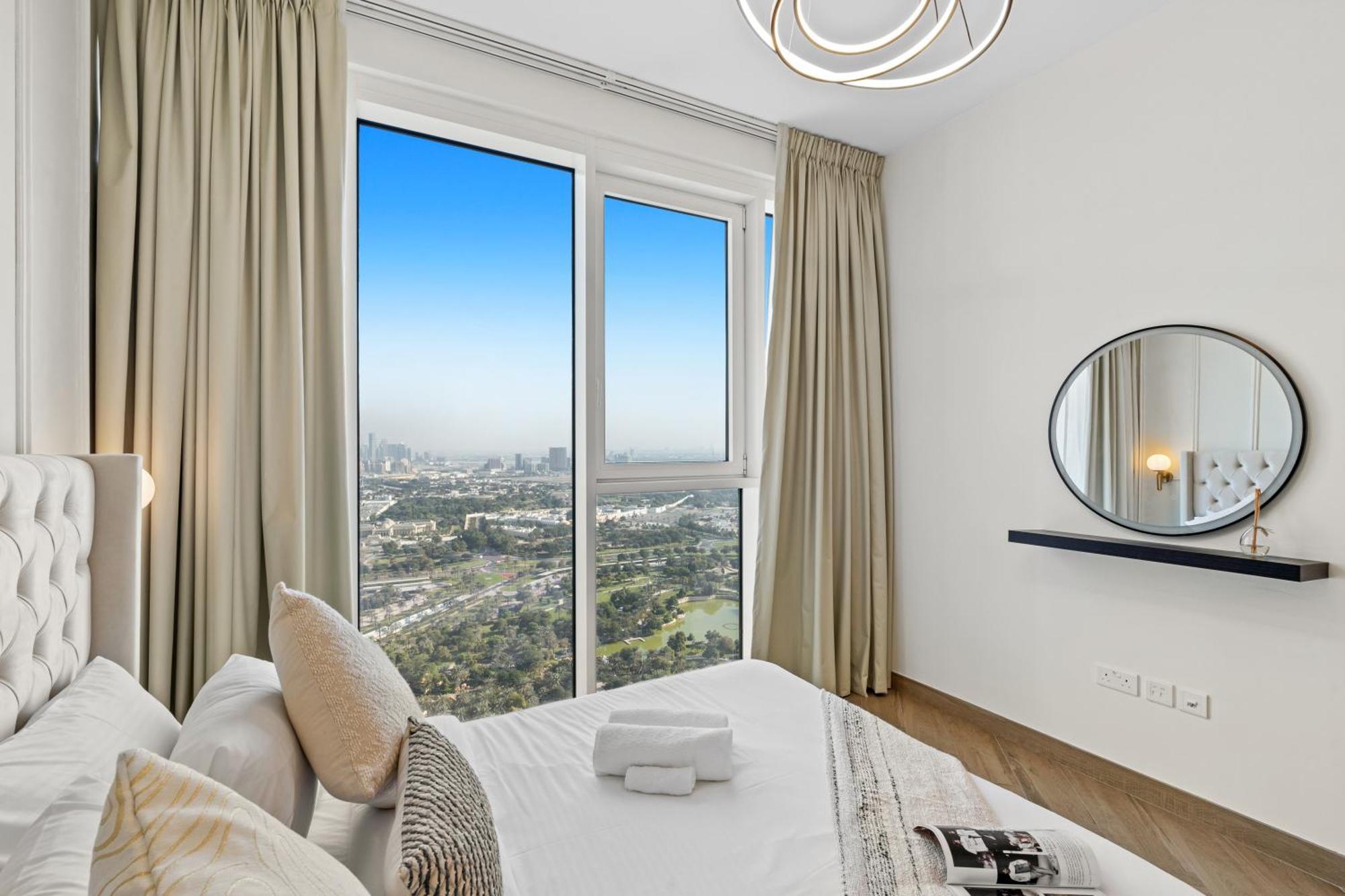 Elegant 3br Study 5 Mins From Frame Dubai