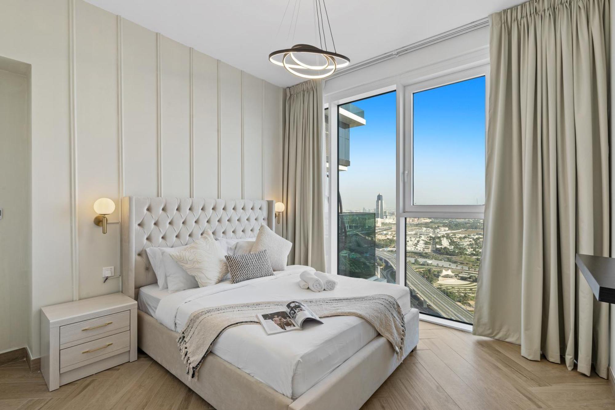 Elegant 3br Study 5 Mins From Frame * Dubai