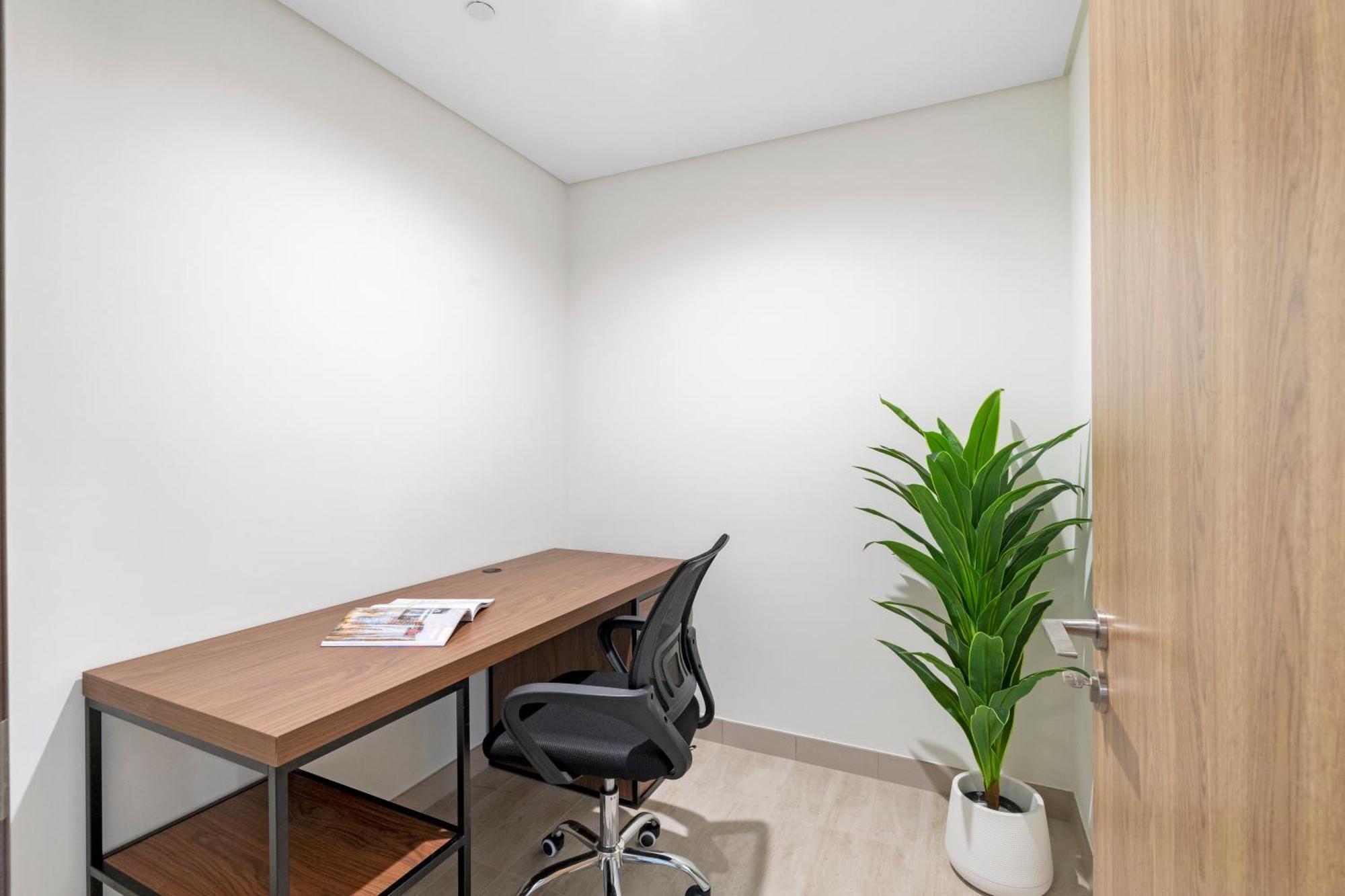 Elegant 3br Study 5 Mins From Frame Apartment *
