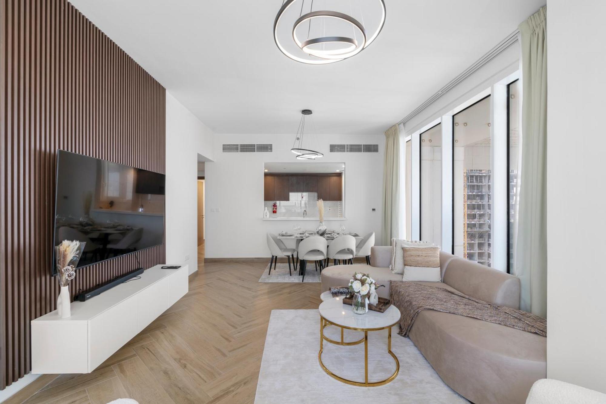 Apartment Elegant 3br Study 5 Mins From Frame