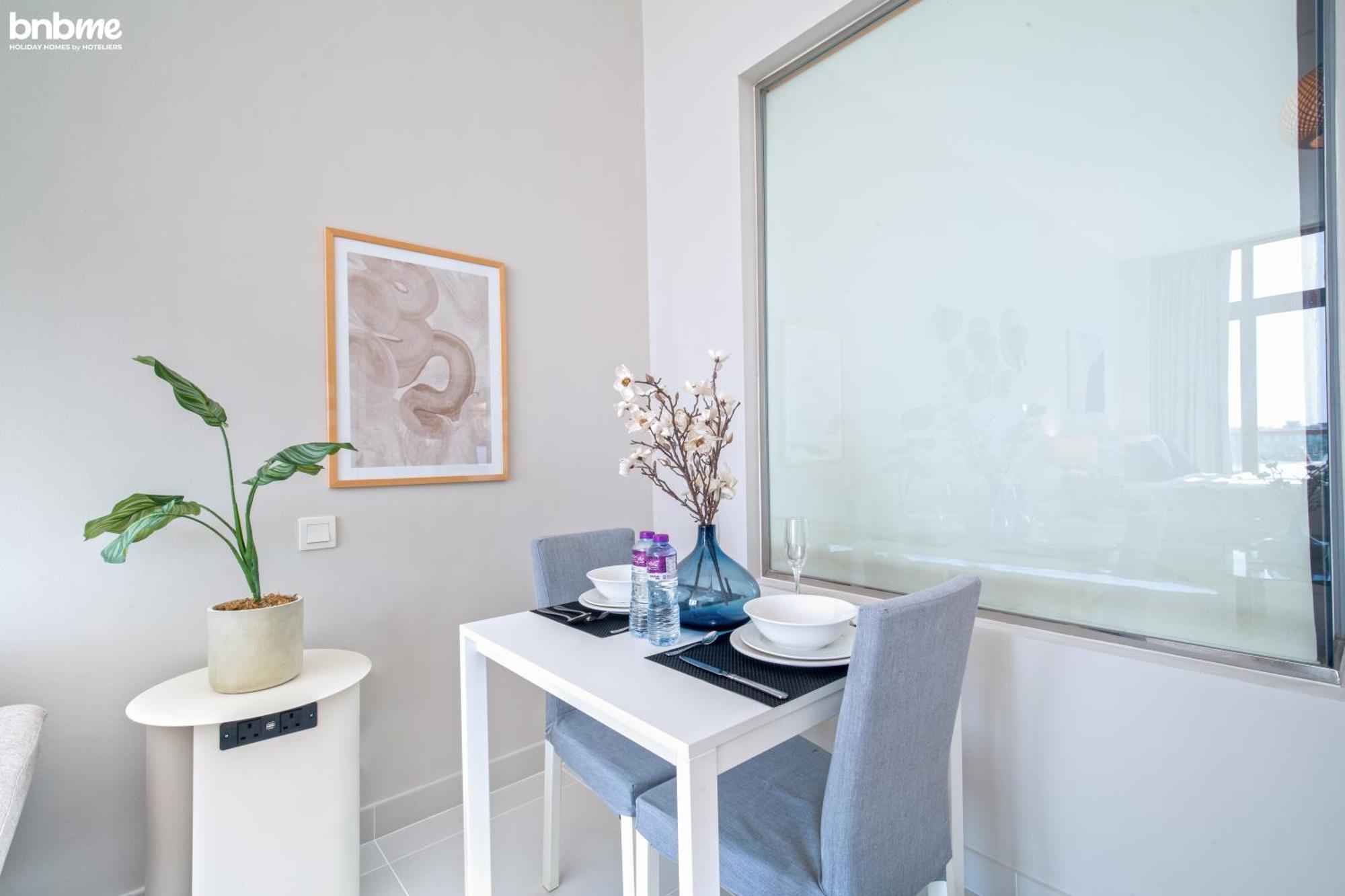Bnbmehomes - Palm Views Lägenhet