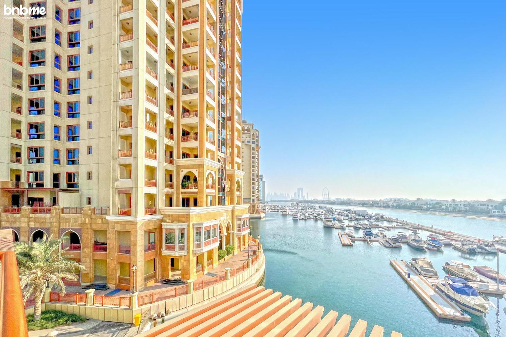 Bnbmehomes - Palm Views Lägenhet