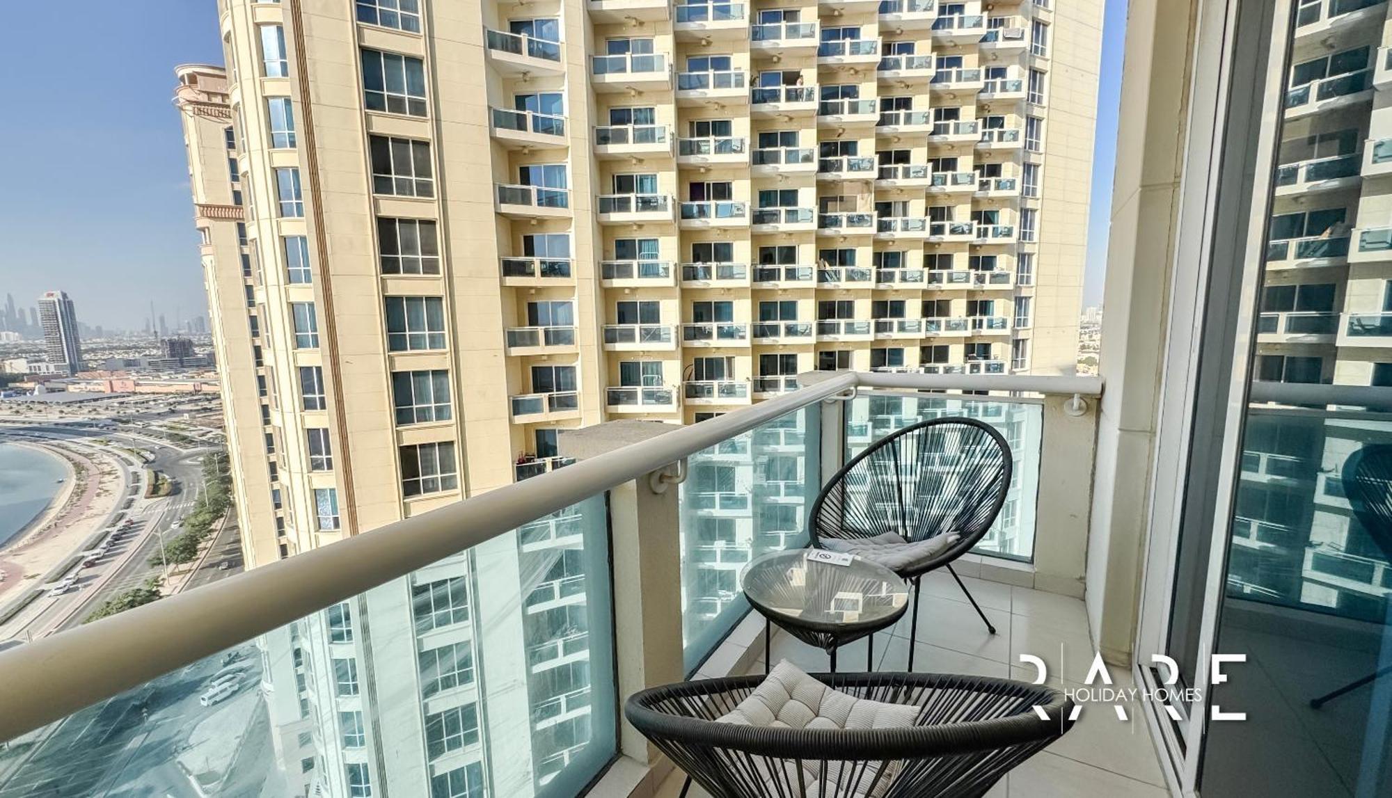 Rare Homes - View - The Vista Tower A - Production - R1503 Appartement