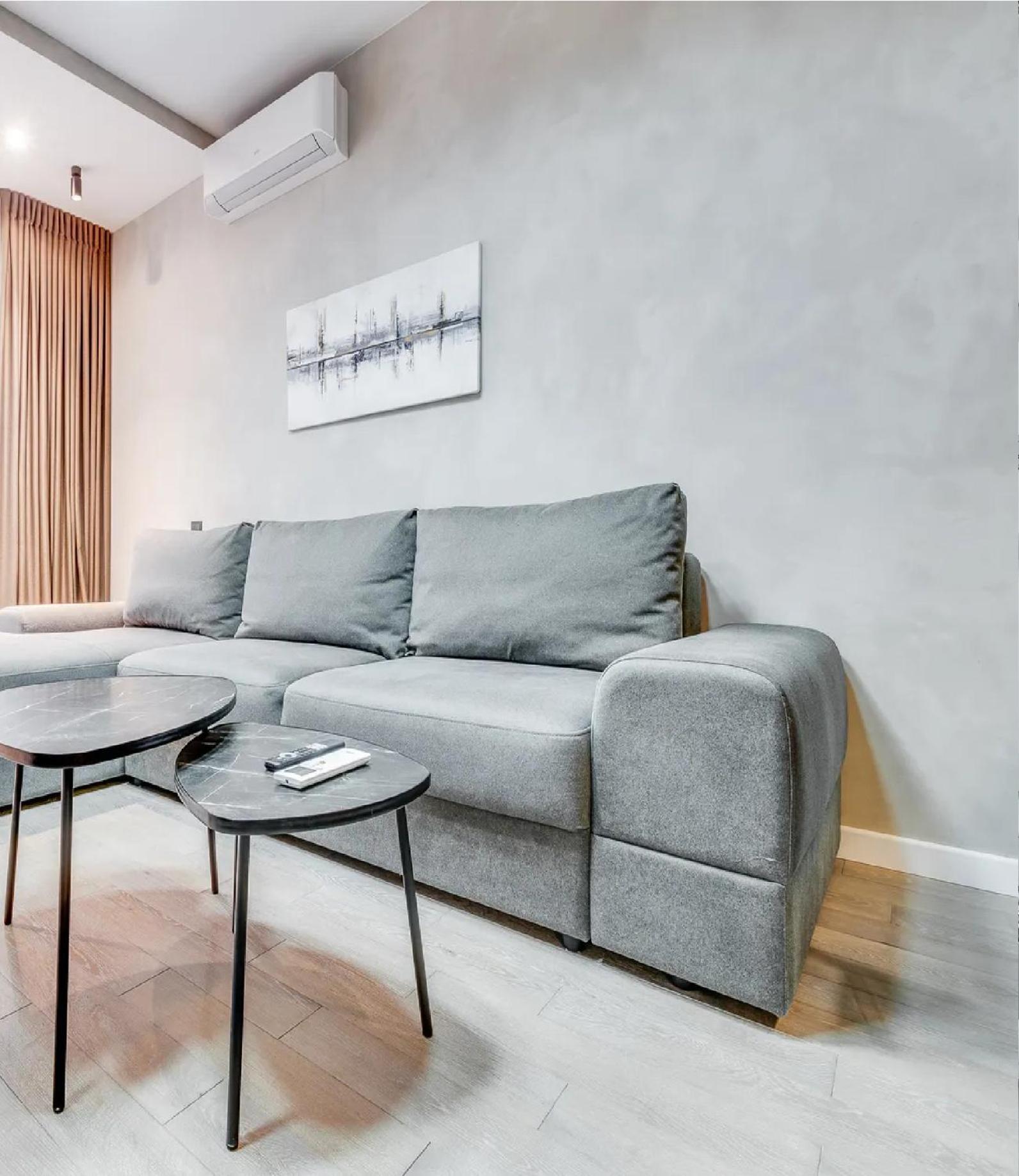 Hotel Marquise Square Tower Luxury App's