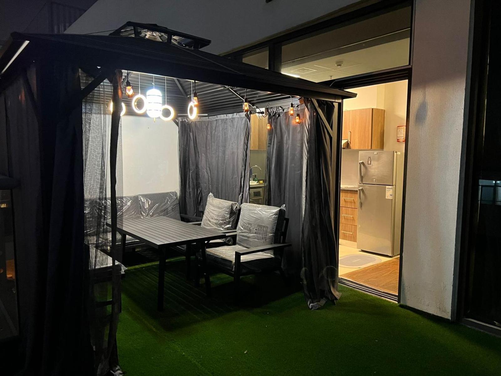 Jumeirah Village Circle Jvc One Bedroom Luxurious * Dubái