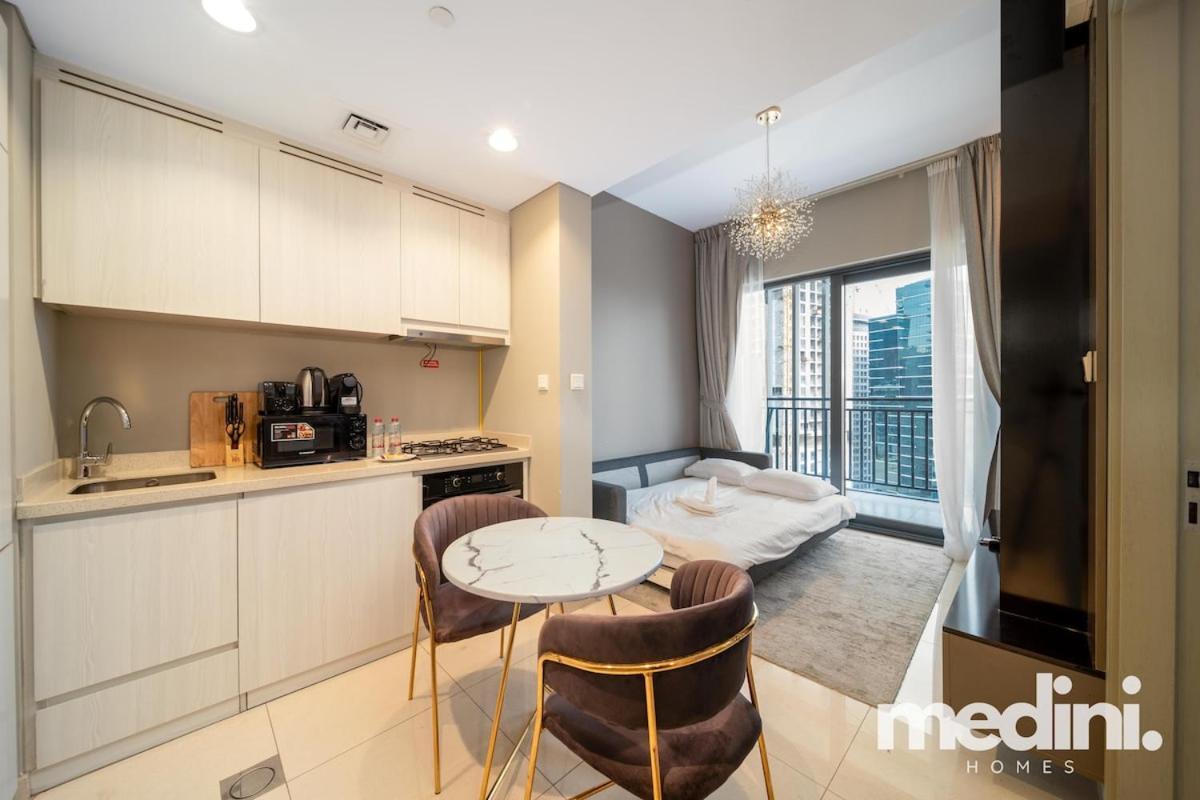 Appartement New Listing - Sauna - Gym Pool - Business Bay Dubaï