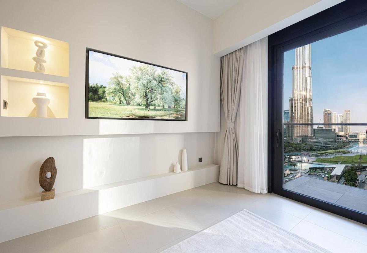 Prime 2br With Burj Khalifa And Fountain Views - Next To Opera And Near Mall * Dubaï