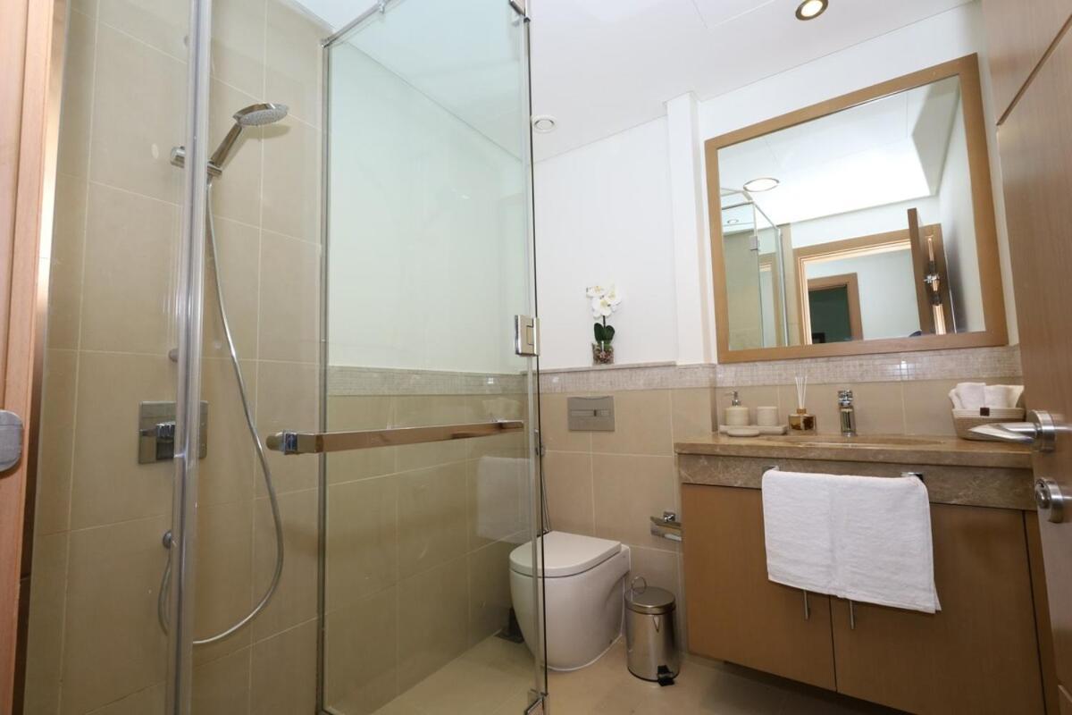 Lux 2 Bed In Downtown W Mall Access Appartement *