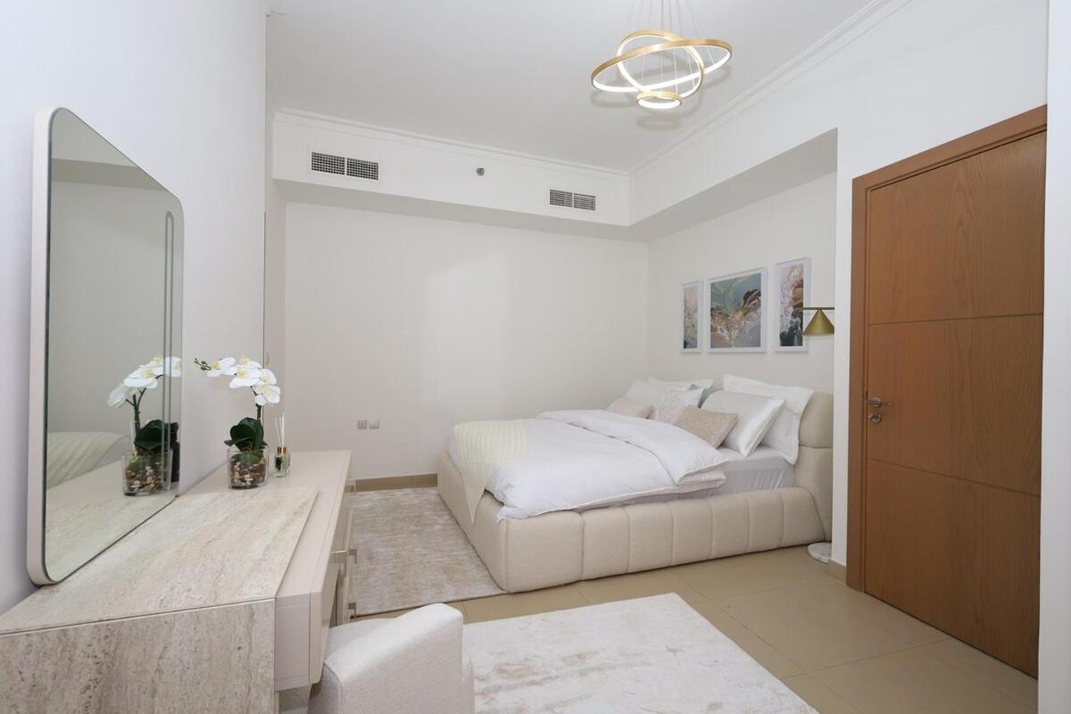Appartement Lux 2 Bed In Downtown W Mall Access Dubaï