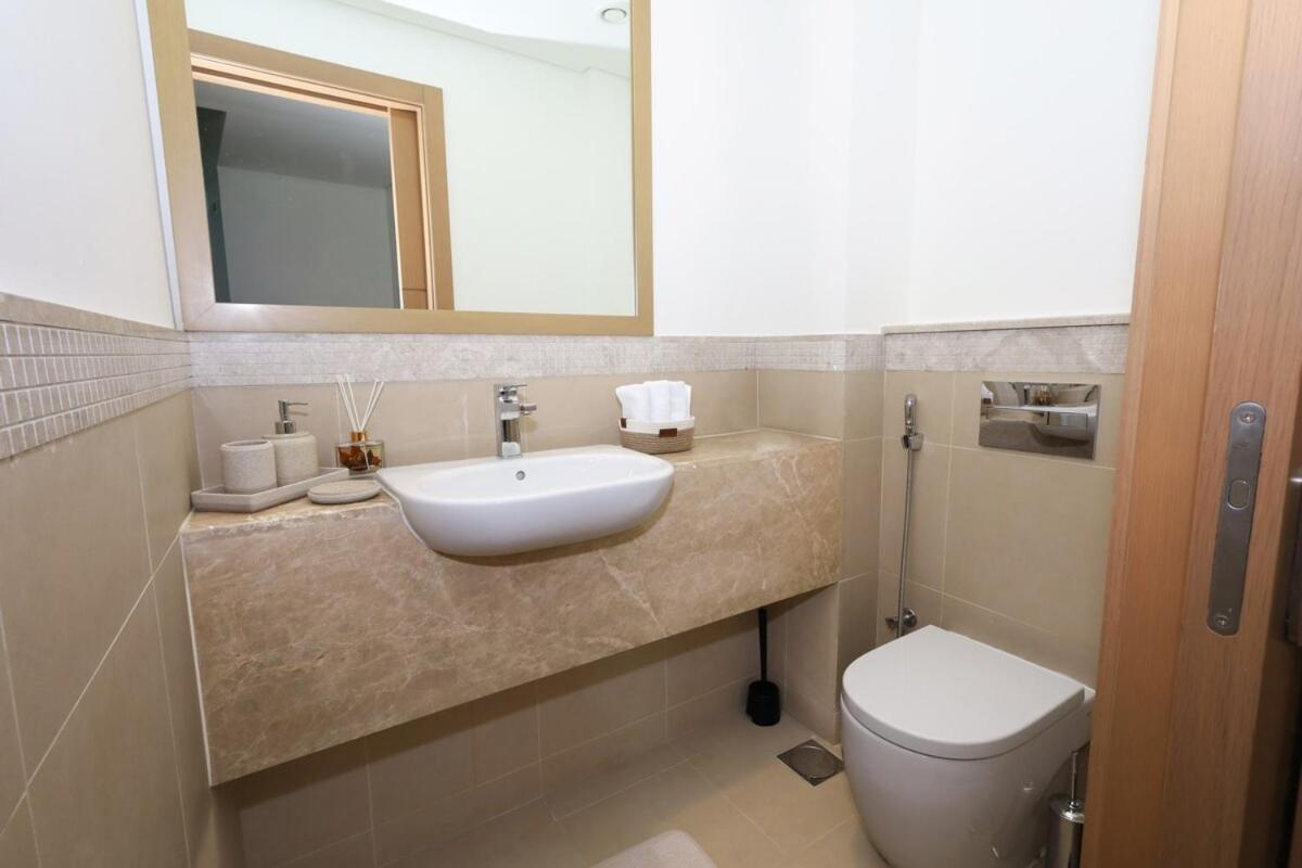 Apartamento Lux 2 Bed In Downtown W Mall Access Dubái