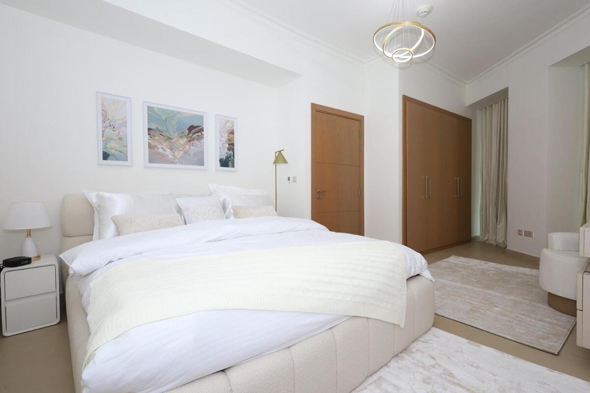 Appartement Lux 2 Bed In Downtown W Mall Access Dubaï