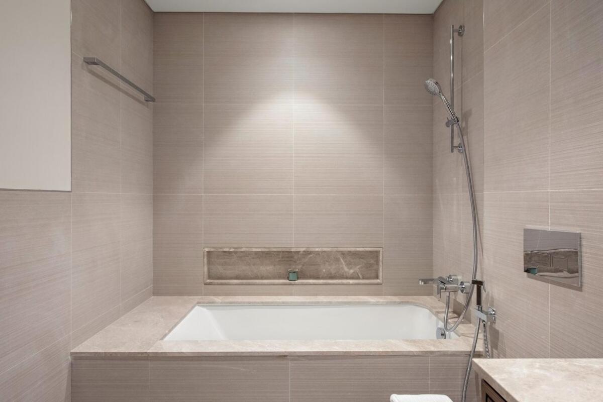 First Class 2br Incredible Burj Khalifa View Appartement *