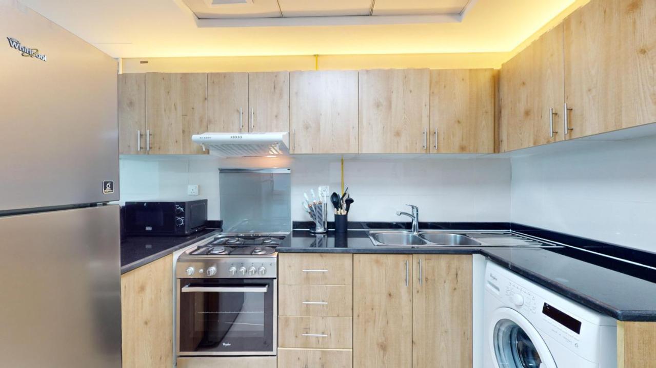 Continental Tower - One Bedroom With Marina View