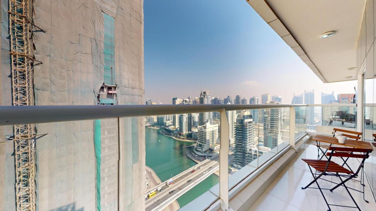 Appartement Continental Tower - One Bedroom With Marina View Dubaï