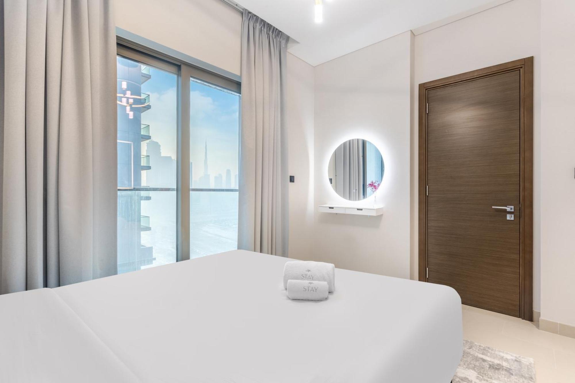 By Latinem Luxury 2br Cva 2814 Near Burj Khalifa