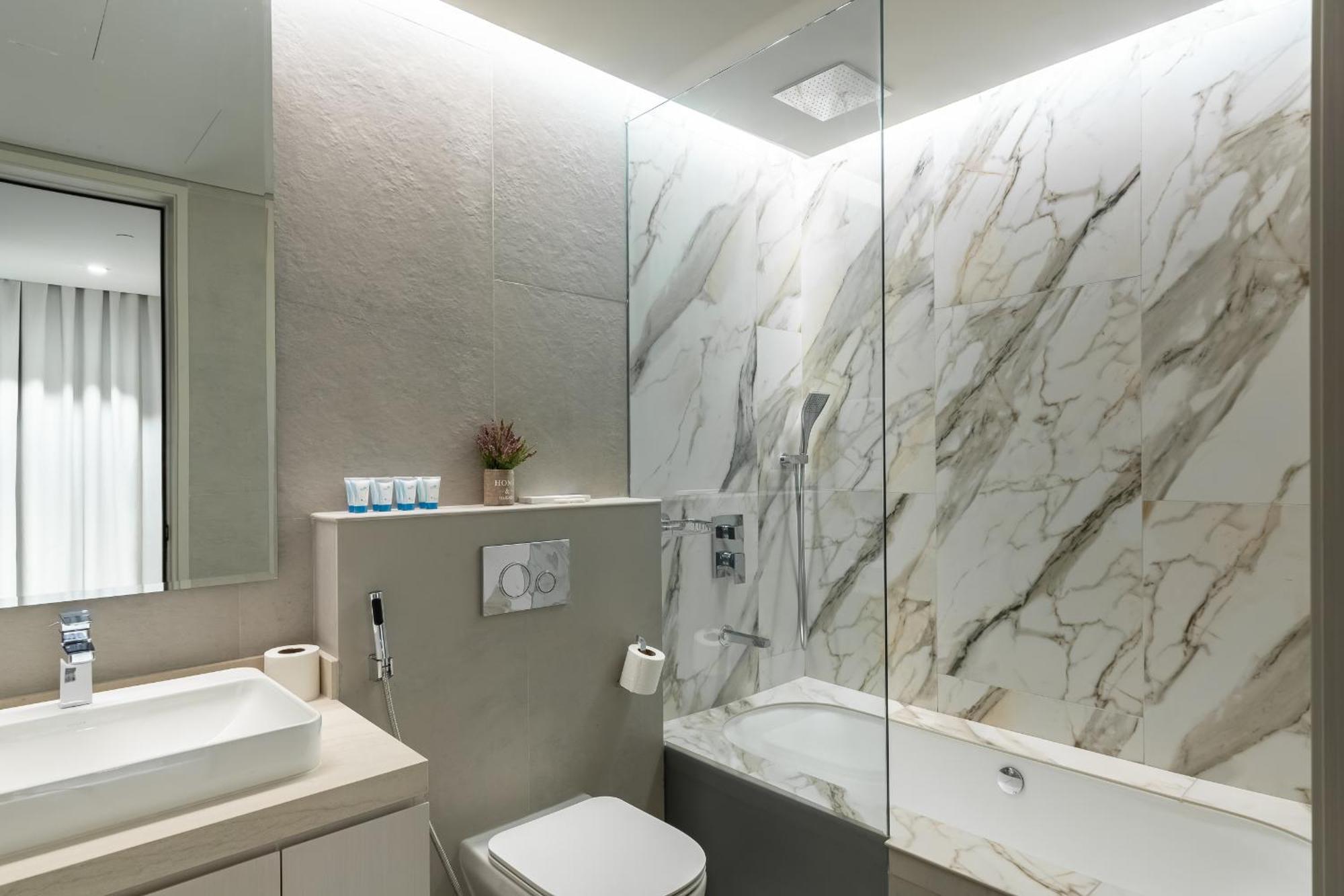 Condor Marina Star, Marina By Simply Comfort Apartamento Dubái
